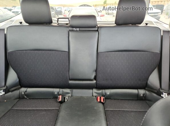 JF2SJGEC7HH546326 2017 SUBARU FORESTER2. Silver Вид задніх сидінь