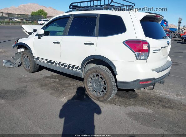 JF2SJGEC7HH562056 2017 SUBARU FORESTER2. White Rear left