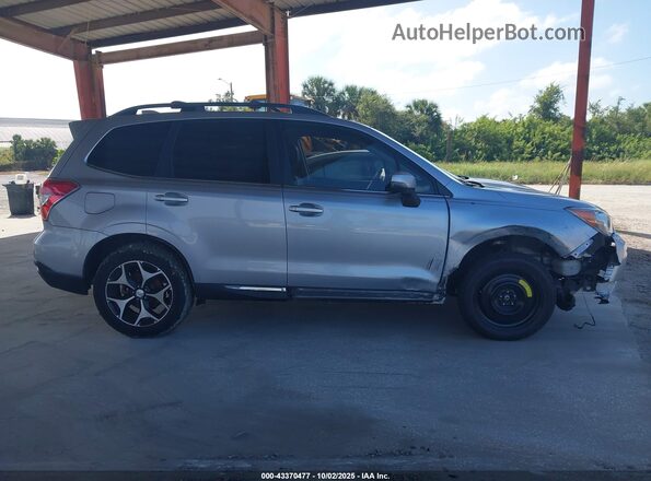JF2SJGXC1GH405232 2016 SUBARU FORESTER2. Silver Widok wnętrza z tyłu