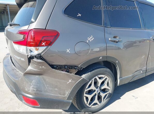 JF2SKADC1PH454154 2023 SUBARU FORESTER Brown 