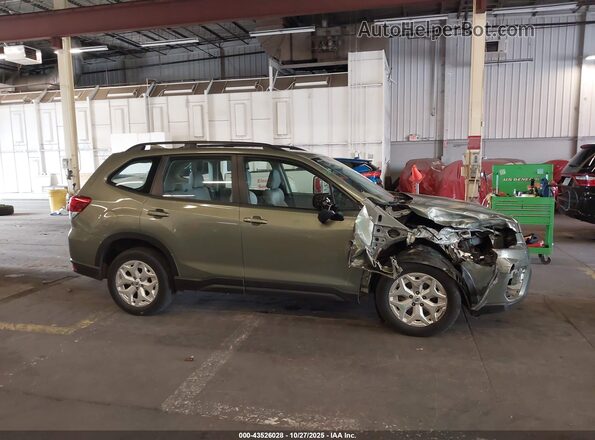 JF2SKADC4MH502872 2021 SUBARU FORESTER Green უკანა სალონის ხედი
