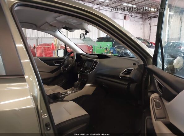 JF2SKADC4MH502872 2021 SUBARU FORESTER Green წინა სალონის ხედი
