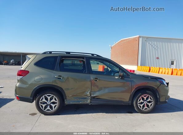 JF2SKAEC8PH444588 2023 SUBARU FORESTER Green Widok wnętrza 360 stopni