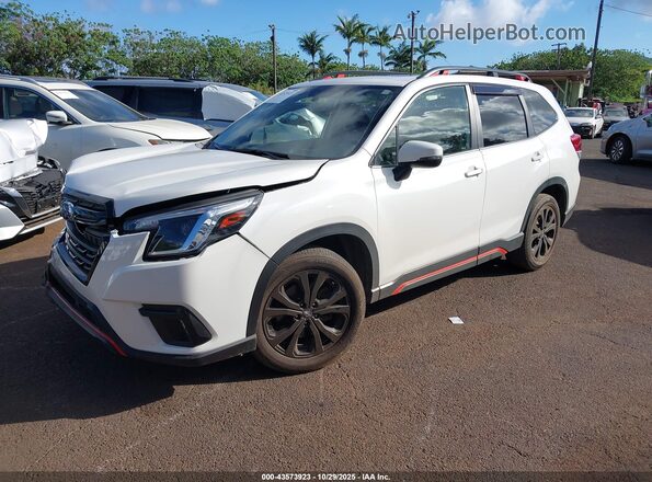 JF2SKAGC9PH403299 2023 SUBARU FORESTER White Front left