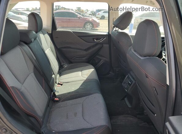 JF2SKAJC2NH425845 2022 SUBARU FORESTER Gray Вид задньої частини салону