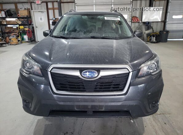 JF2SKAJC6LH453094 2020 SUBARU FORESTER Charcoal Вид спереду