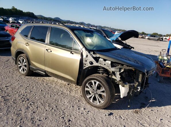 JF2SKALC1RH432756 2024 SUBARU FORESTER Зеленый Передняя правая четверть