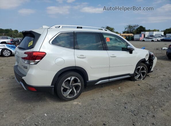 JF2SKARC4PH470812 2023 SUBARU FORESTER Белый Задняя правая четверть