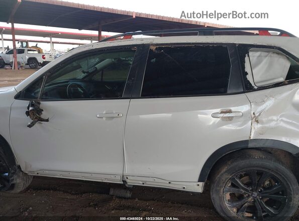 JF2SKARC8LH415614 2020 SUBARU FORESTER White Vista interior trasera