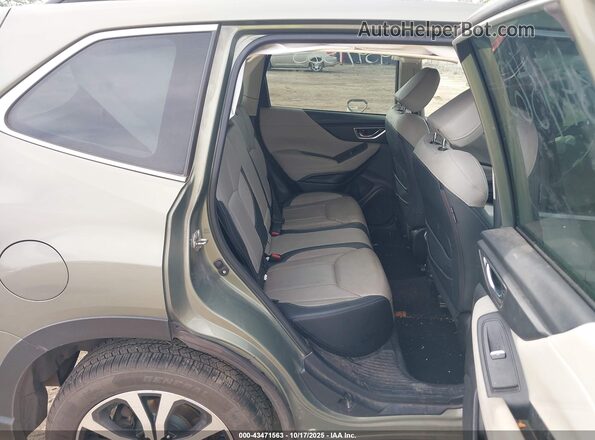 JF2SKAUC4MH592637 2021 SUBARU FORESTER Green VIN կոդի պիտակի տեսք