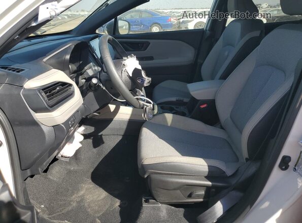 JF2SLDDC1SH502999 2025 SUBARU FORESTER White Вид салону спереду