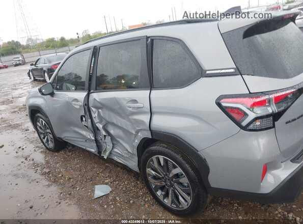 JF2SLDTC2SH541425 2025 SUBARU FORESTER Gray სალონის 360-გრადუსიანი ხედი
