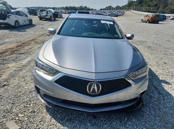 JH4KC1F54JC000705 2018 ACURA RLX Silver Вид спереду