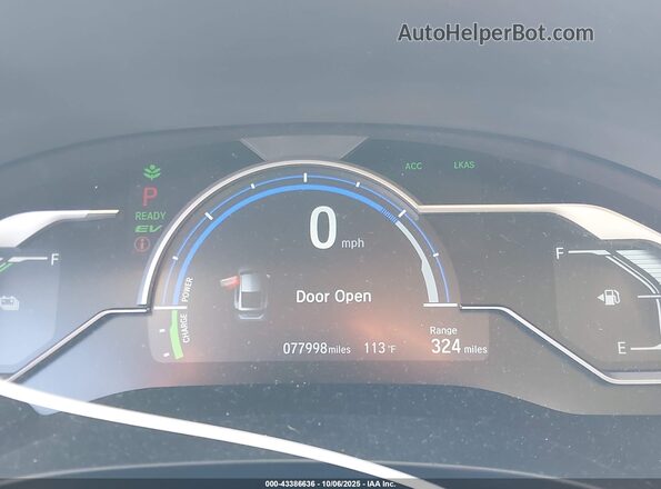JHMZC5F35JC012429 2018 HONDA CLARITY PLUG-IN HYBRID White 