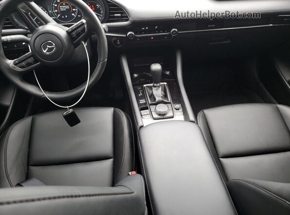 JM1BPACM8S1772834 2025 MAZDA 3 Белый 