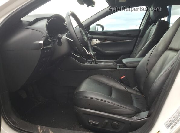JM1BPAMM6S1756064 2025 MAZDA 3 White 