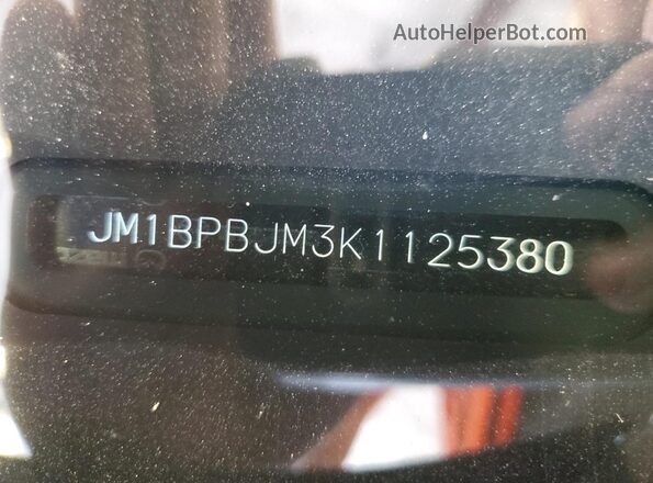 JM1BPBJM3K1125380 2019 MAZDA 3 Black Շարժիչի բաժամունքի տեսք