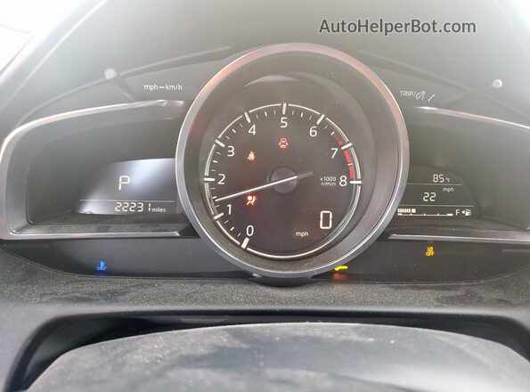 JM1DKDB75M1503150 2021 MAZDA CX-3 White Instrument cluster view