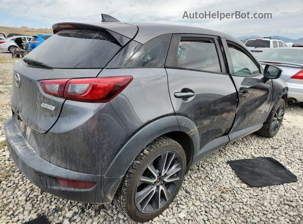 JM1DKFC7XJ0316899 2018 MAZDA CX-3 Gray 