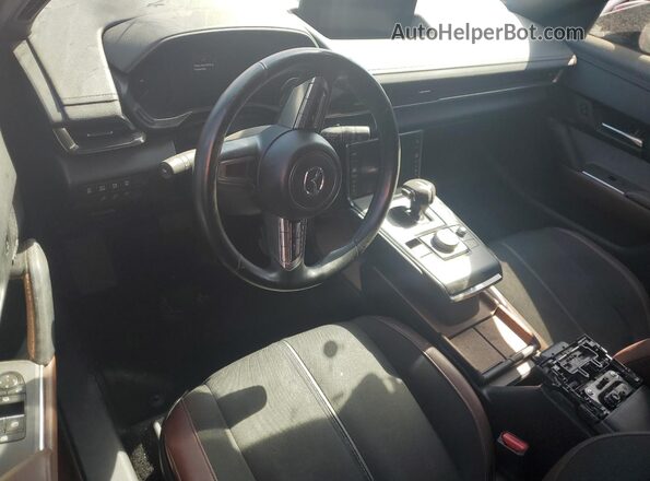JM1DRADB2N0101069 2022 MAZDA MX-30 Red Առջևի վահանակի տեսք