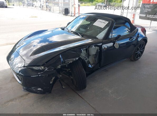 JM1NDAD70R0605608 2024 MAZDA MX-5 MIATA Black Front left