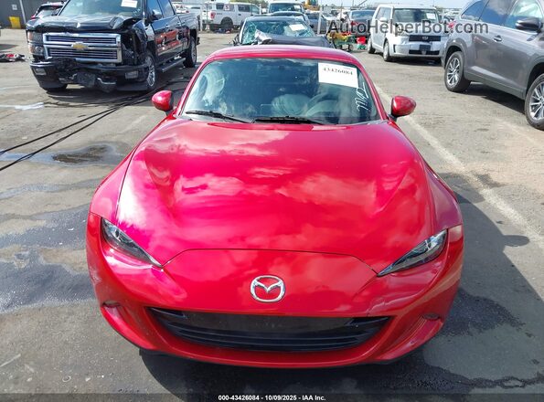 JM1NDAL77H0101671 2017 MAZDA MX-5 MIATA RF Red Rear interior view