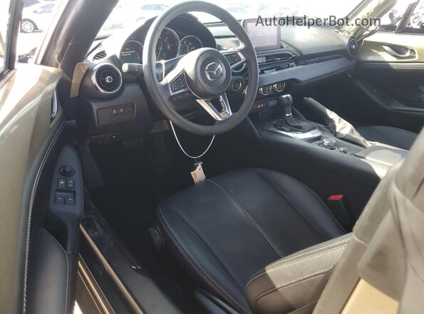 JM1NDAM70P0557573 2023 MAZDA MX-5 Green Առջևի վահանակի տեսք