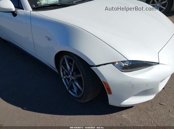 JM1NDAM72P0558949 2023 MAZDA MX-5 MIATA RF White Вид спереду