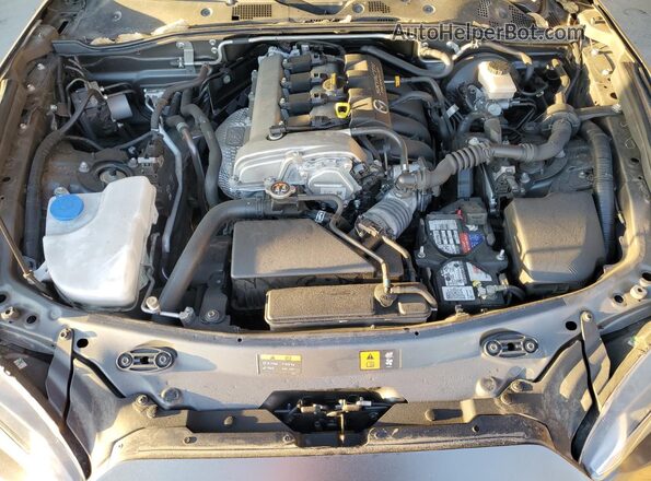 JM1NDAM73H0101262 2017 MAZDA MX-5 Gray Rear interior view