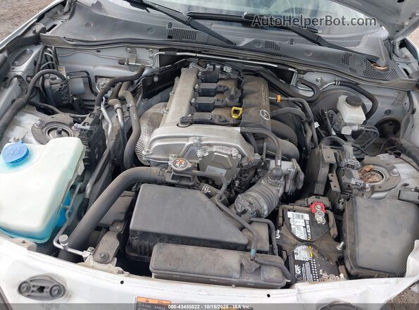 JM1NDAM7XK0305953 2019 MAZDA MX-5 MIATA RF White Vista trasera