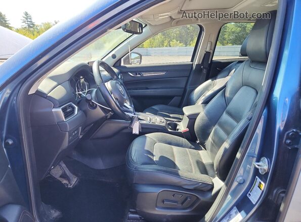 JM3KFADL8H0184365 2017 MAZDA CX-5 Синий Вид салона спереди