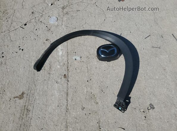 JM3KFBBM1L0803107 2020 MAZDA CX-5 White VIN კოდის სტიკერის ხედი
