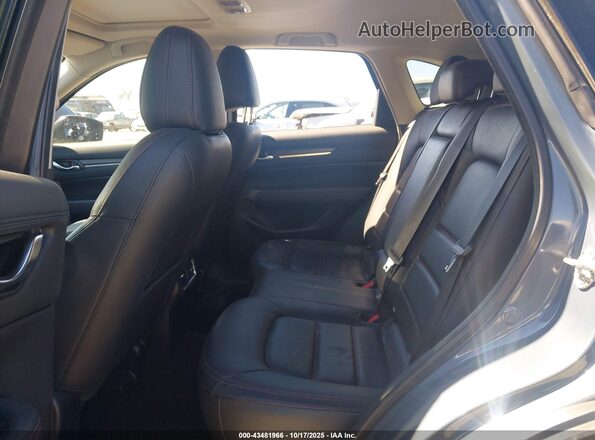 JM3KFBCM3N0573359 2022 MAZDA CX-5 Pewter VIN կոդի պիտակի տեսք