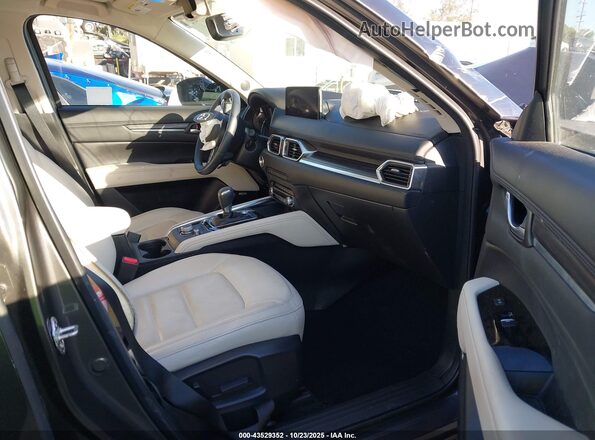 JM3KFBEM2N1522314 2022 MAZDA CX-5 Gray Front interior view