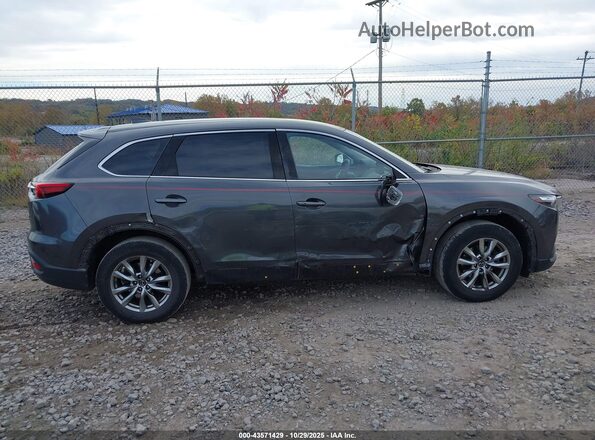 JM3TCBCY3J0210330 2018 MAZDA CX-9 Gray 