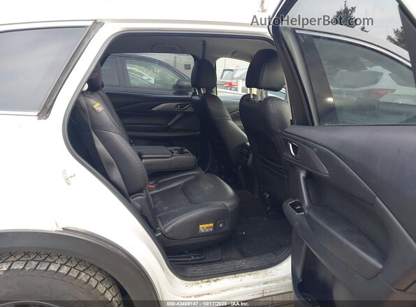 JM3TCBCY3L0408134 2020 MAZDA CX-9 White VIN sticker view