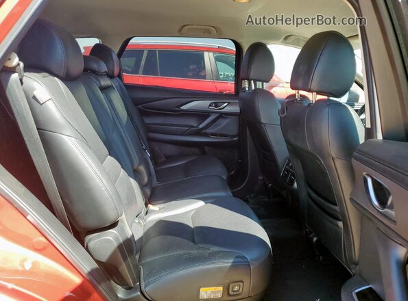 JM3TCBCY7N0616276 2022 MAZDA CX-9 Red Вид задньої частини салону