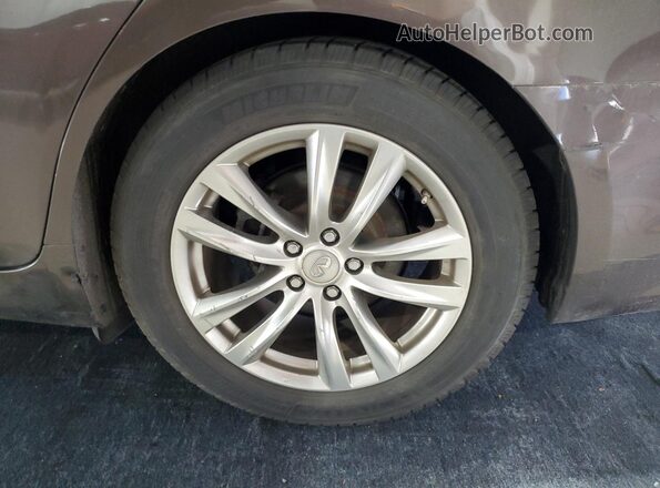 JN1BY1AP1HM741090 2017 INFINITI Q70 Brown 