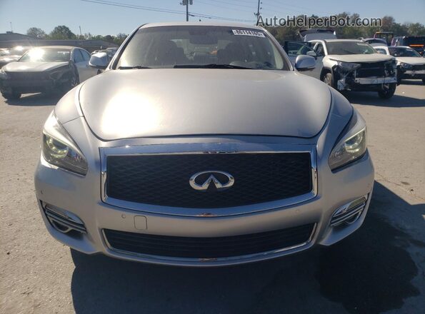 JN1BY1PP2JM330732 2018 INFINITI Q70 Silver Widok z przodu