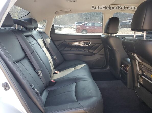 JN1BY1PR0KM725432 2019 INFINITI Q70L Silver Vista de los asientos traseros