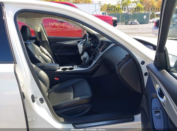 JN1EV7AR0LM254675 2020 INFINITI Q50 Белый Вид салона спереди