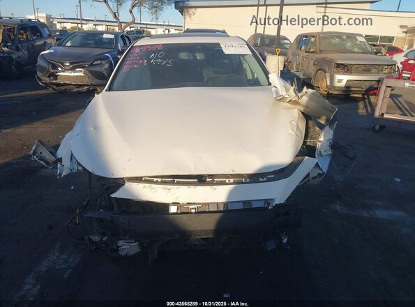 JN1EV7BP5MM701791 2021 INFINITI Q50 White Սարքավորումների վահանակի տեսք