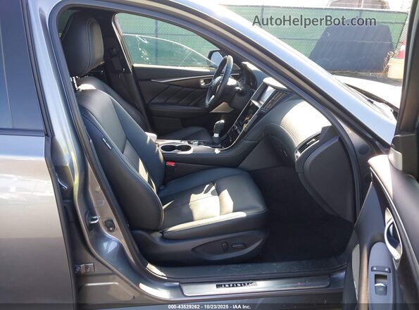 JN1EV7CP0MM703883 2021 INFINITI Q50 Gray Front interior view