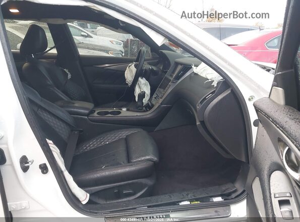 JN1FV7AR0LM660346 2020 INFINITI Q50 White Front interior view