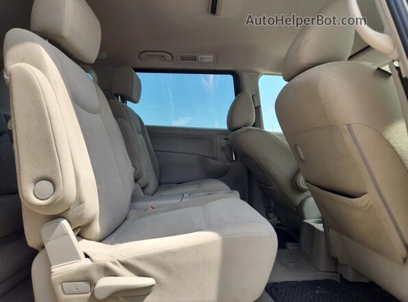 JN8AE2KP6H9166563 2017 NISSAN QUEST Gray 