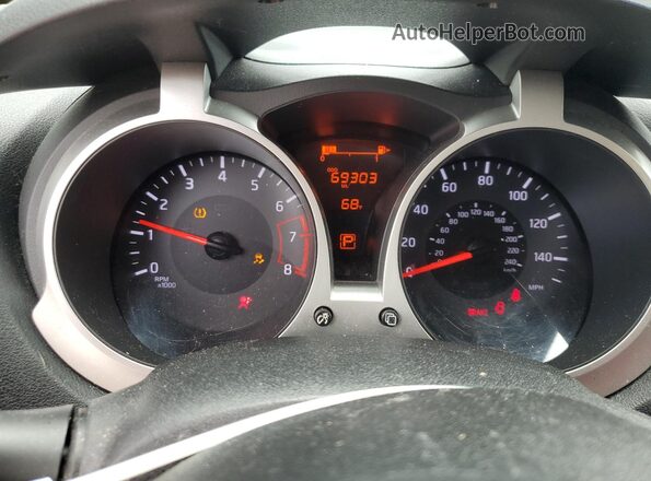 JN8AF5MR7HT702467 2017 NISSAN JUKE Maroon 