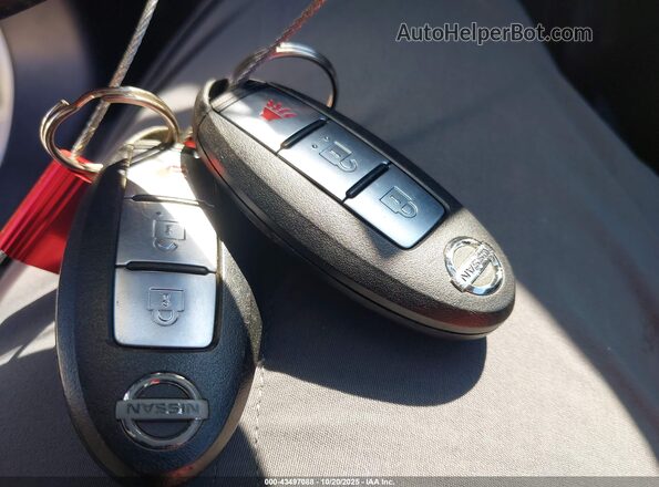 JN8AF5MR7HT705238 2017 NISSAN JUKE White Առջևի վահանակի տեսք
