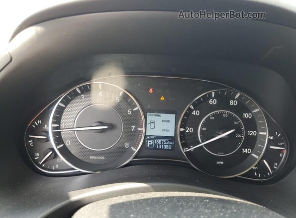 JN8AY2NDXJX003215 2018 NISSAN ARMADA Silver 