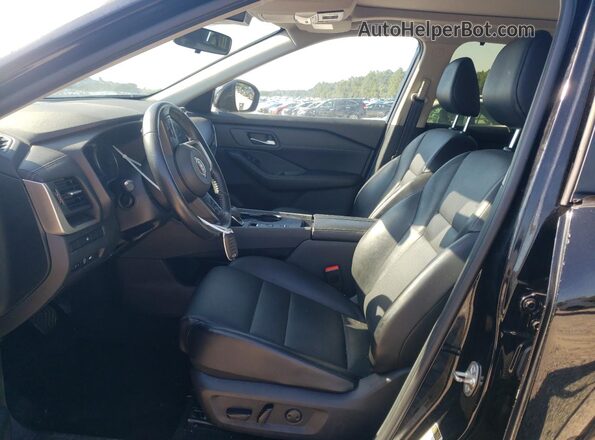 JN8BT3BA7RW354359 2024 NISSAN ROGUE Черный Вид салона спереди