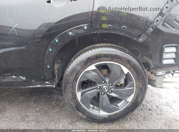 JN8BT3BB8RW438084 2024 NISSAN ROGUE Черный 